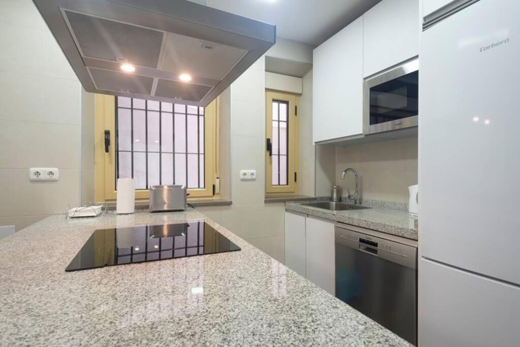 Fabuloso Piso Junto A Paseo De La Bomba Гранада Екстериор снимка